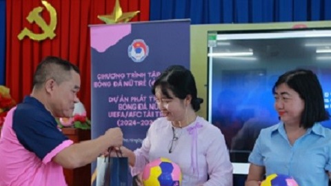 Đưa Dự án phát triển bóng đá nữ UEFA/AFC hỗ trợ (2024-2027) vào thực tế 